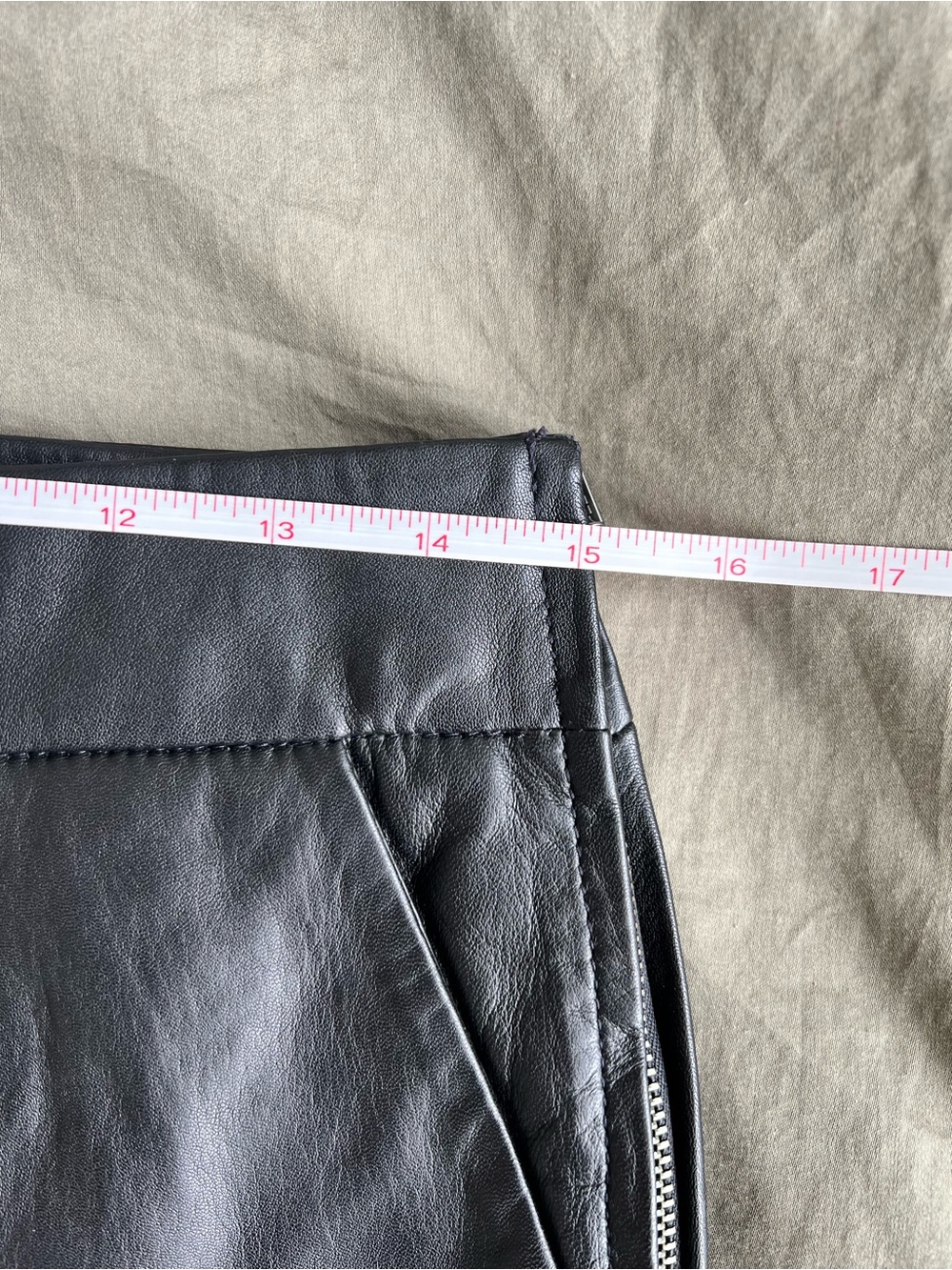 Sezane Black Leather Shorts - Picture 8 of 9